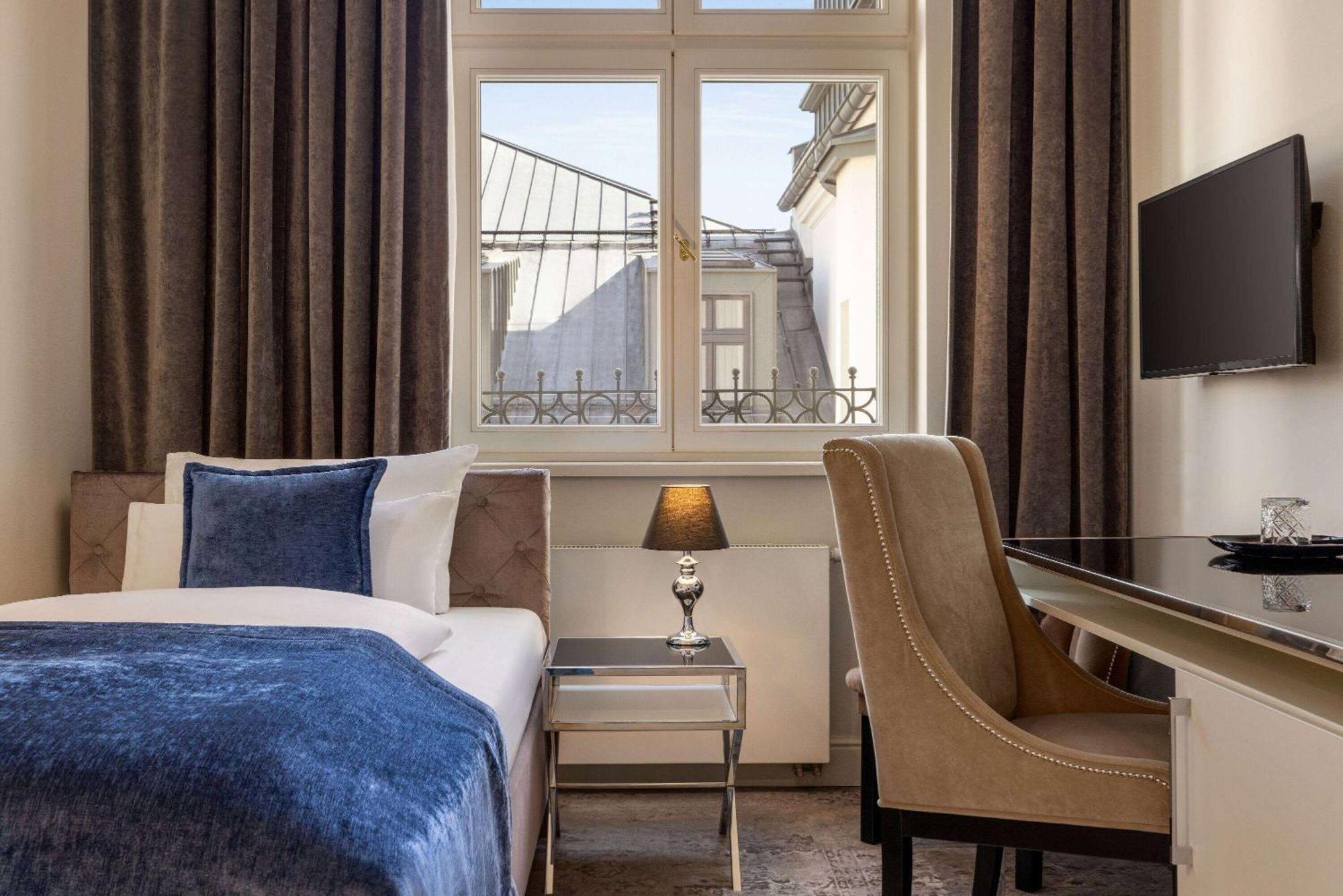 Hotel Wyndham Grand Old Town 5*